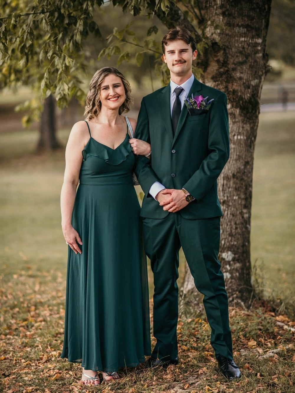 Bill Levkoff Green Sleeveless Bridesmaid/Formal Dress Size 14 100% Polyester